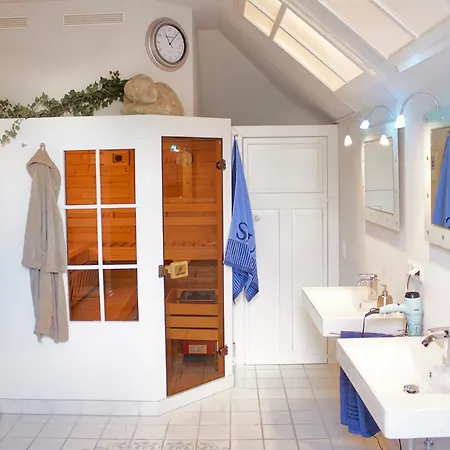 Am Dorfbrunnen * Hundsangen