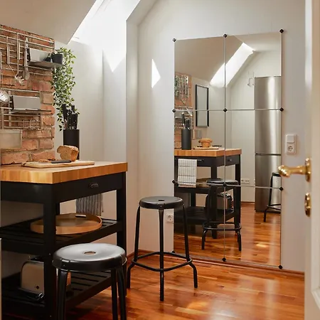 Am Dorfbrunnen Apartment *